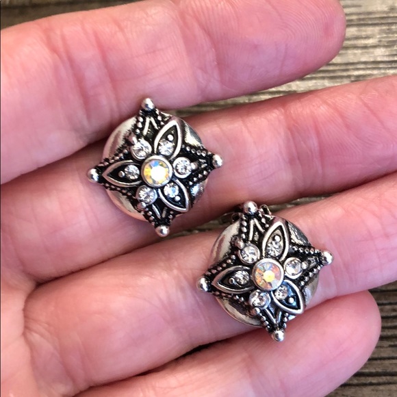 Vintage Round Clip Earrings with Rhinestone Center - Picture 8 of 12